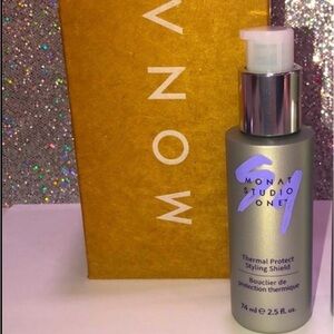 LAST ONE❣️💙🆕💙 Monat Thermal Protect Styling Shield